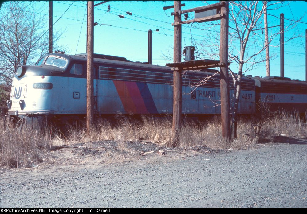 NJT 4257, 4327